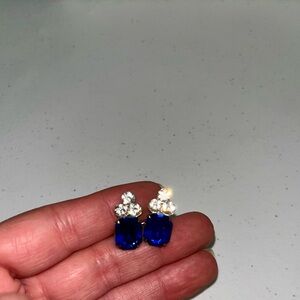 Vintage Blue Gemmed Screw Back Earrings
